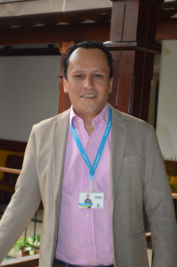 Secretario, Juan David Agudelo