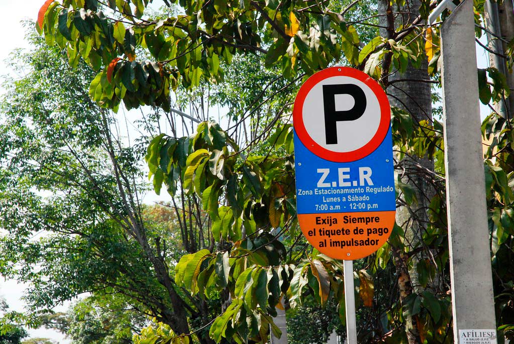 Señal Zona de Estacionamiento Regulado