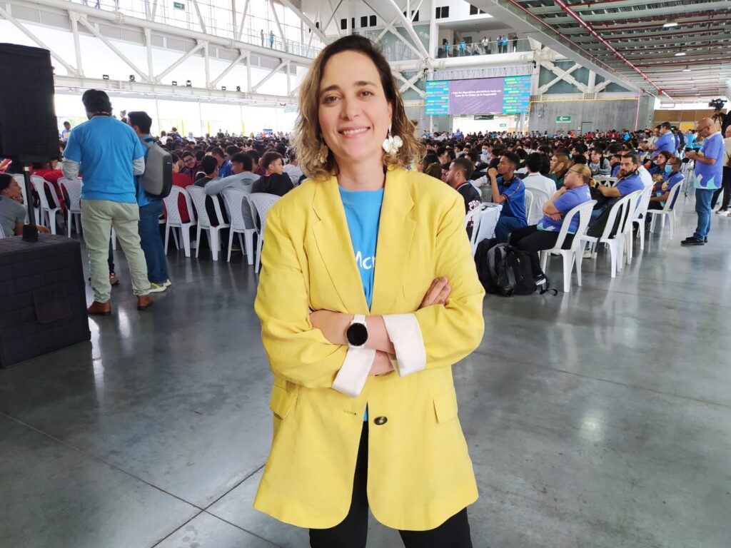 Natalia Jaramillo, abogada y directora de Educación de la sede de  la región Andina Sur para Microsoft. Foto Juan Fdo. Gallego D.