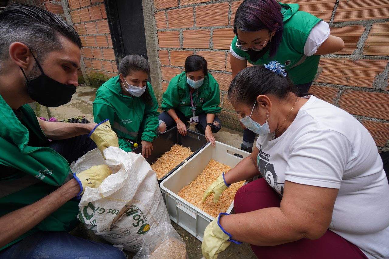 426 familias de Medellín se han beneficiado con la estrategia Hogares Sostenibles