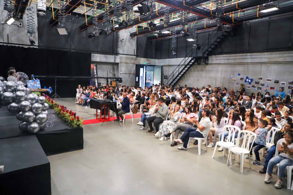 Medellín reconoció el trabajo de sus 398 consejeros de Infancia y Adolescencia por su aporte a la transformación de la ciudad