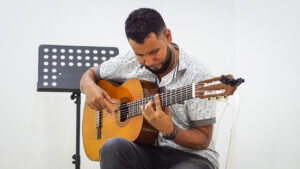 Con cambio de enfoque y nuevos instrumentos, la Escuela de Música Trinidad se suma a la estrategia integral en Guayabal