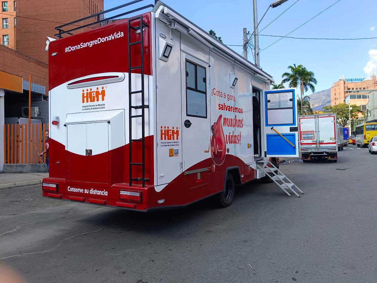 Medellín tiene una nueva unidad móvil para campañas de donación de sangre