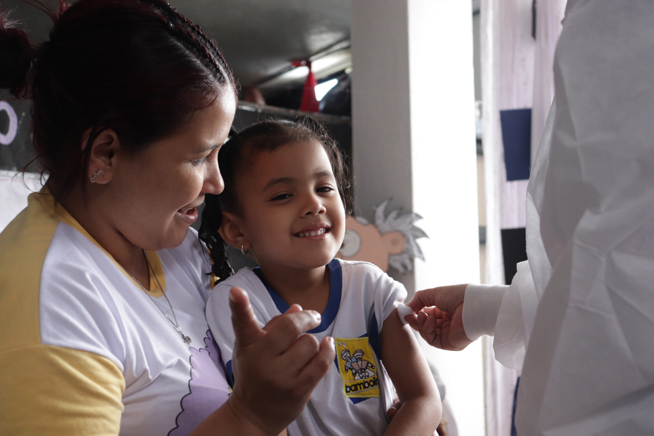 Medellín inmunizará este sábado 29 de abril a 4.829 menores entre 0 y 5 años en una nueva Jornada Nacional de Vacunación