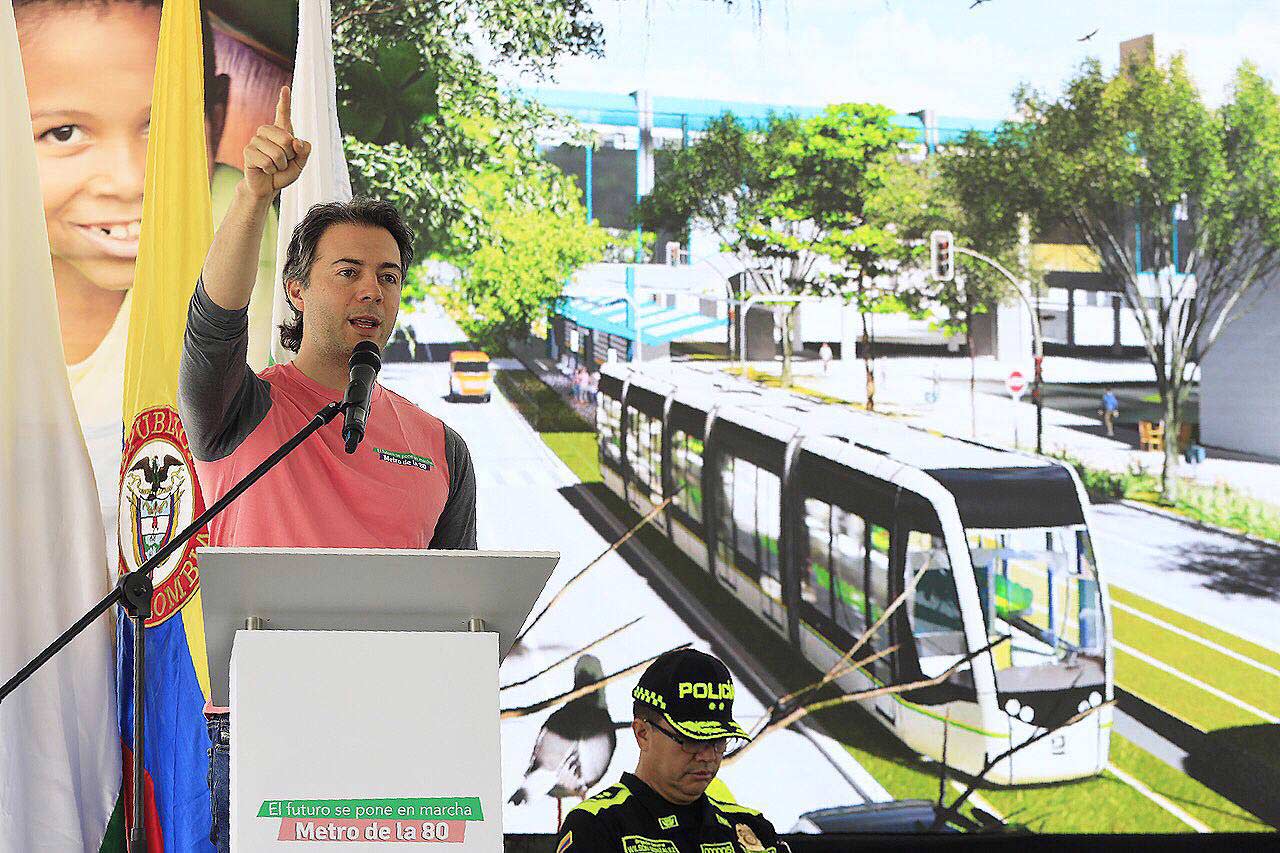 Medellín celebra el inicio de obras del Metro de la 80