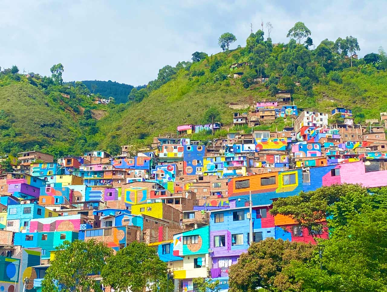 Arte urbano en Comuna 13 Medellín