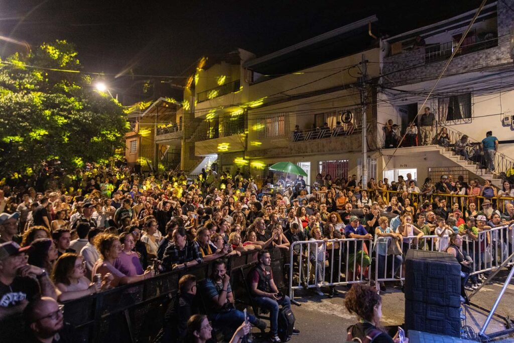 Con alrededor de 100 eventos y más de 21.000 personas, culminó el XVII Festival Internacional de Tango: Aires de Tango