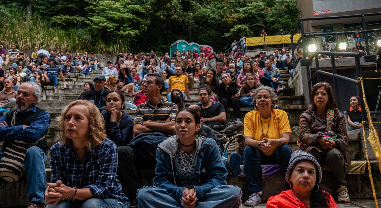 Con 104 poetas de 60 países, Medellín está listo para el 33° Festival Internacional de Poesía