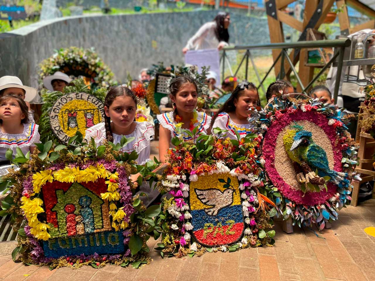 Estudiantes y maestros del sistema educativo oficial del Distrito se vinculan a la Feria de las Flores