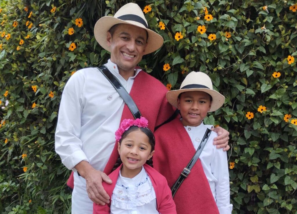 Federico Alzate Zapata y su familia silletera