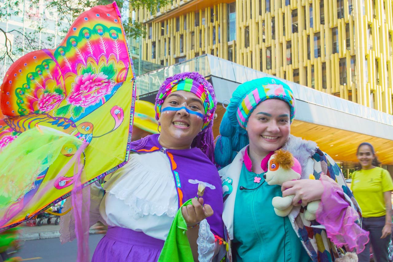 Con caravanas artísticas por todo el Distrito, la Alcaldía de Medellín concientiza sobre los derechos de los niños y las niñas