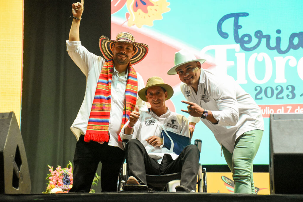 Juan Carlos Vargas "Alacrán" - Rey del Festival Nacional de la Trova Ciudad de Medellín