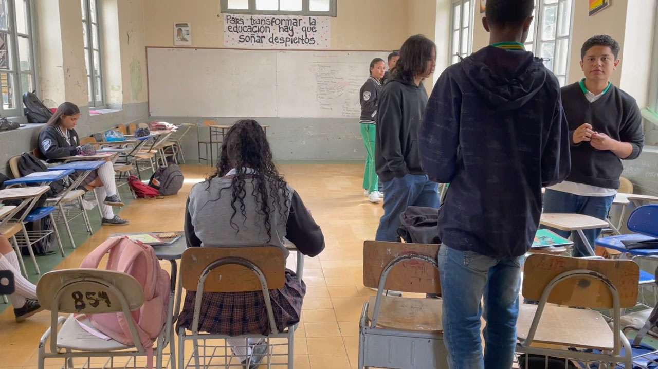 Estudiantes normalistas de Medellín se benefician con Matrícula Cero en su ciclo complementario