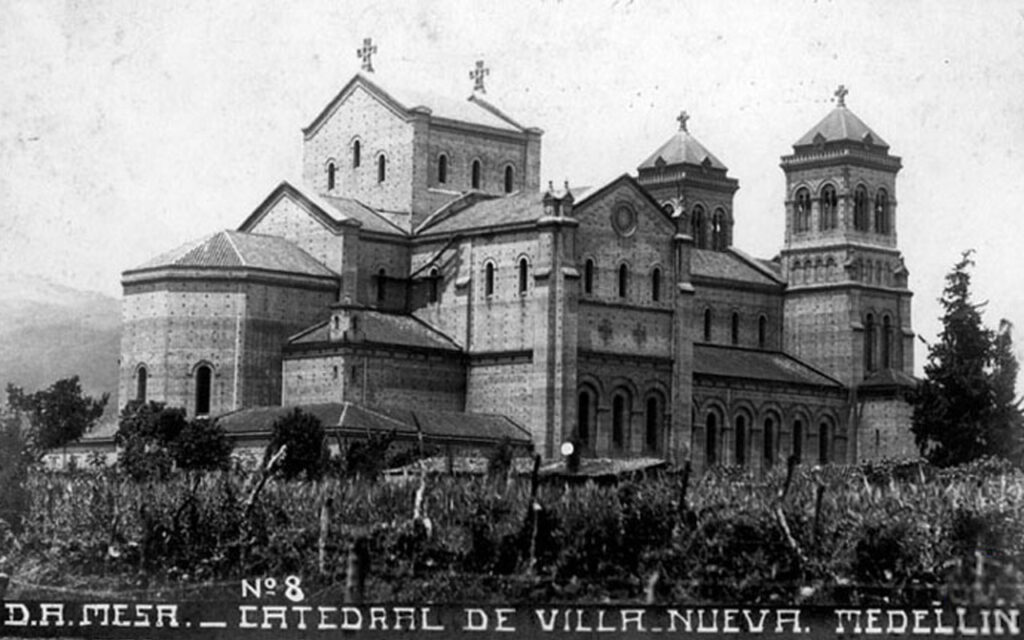 Catedral Basílica Metropolitana de Medellín 1916