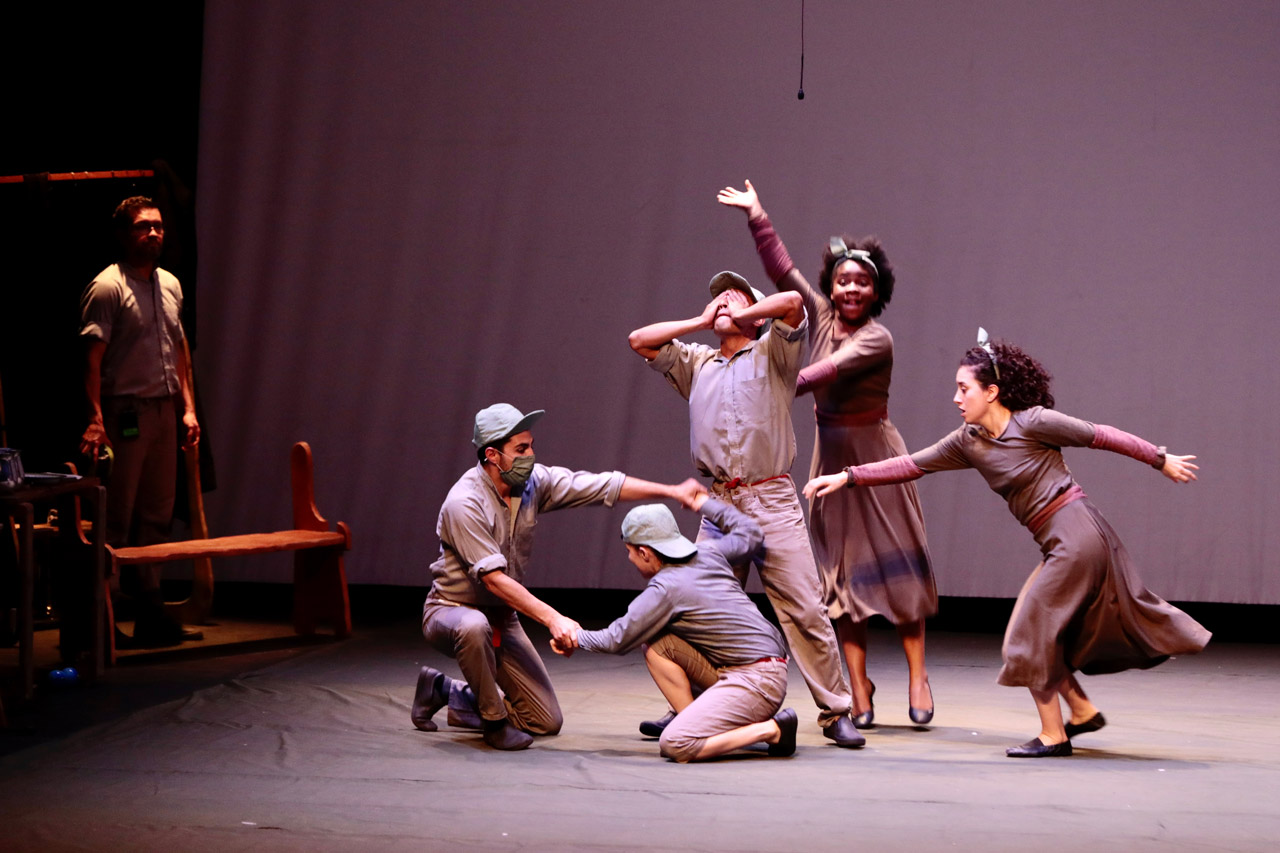 Medellín celebra el 22.º Festival Colombiano de Teatro, con 200 artistas en escena y 66 actividades artísticas y académicas