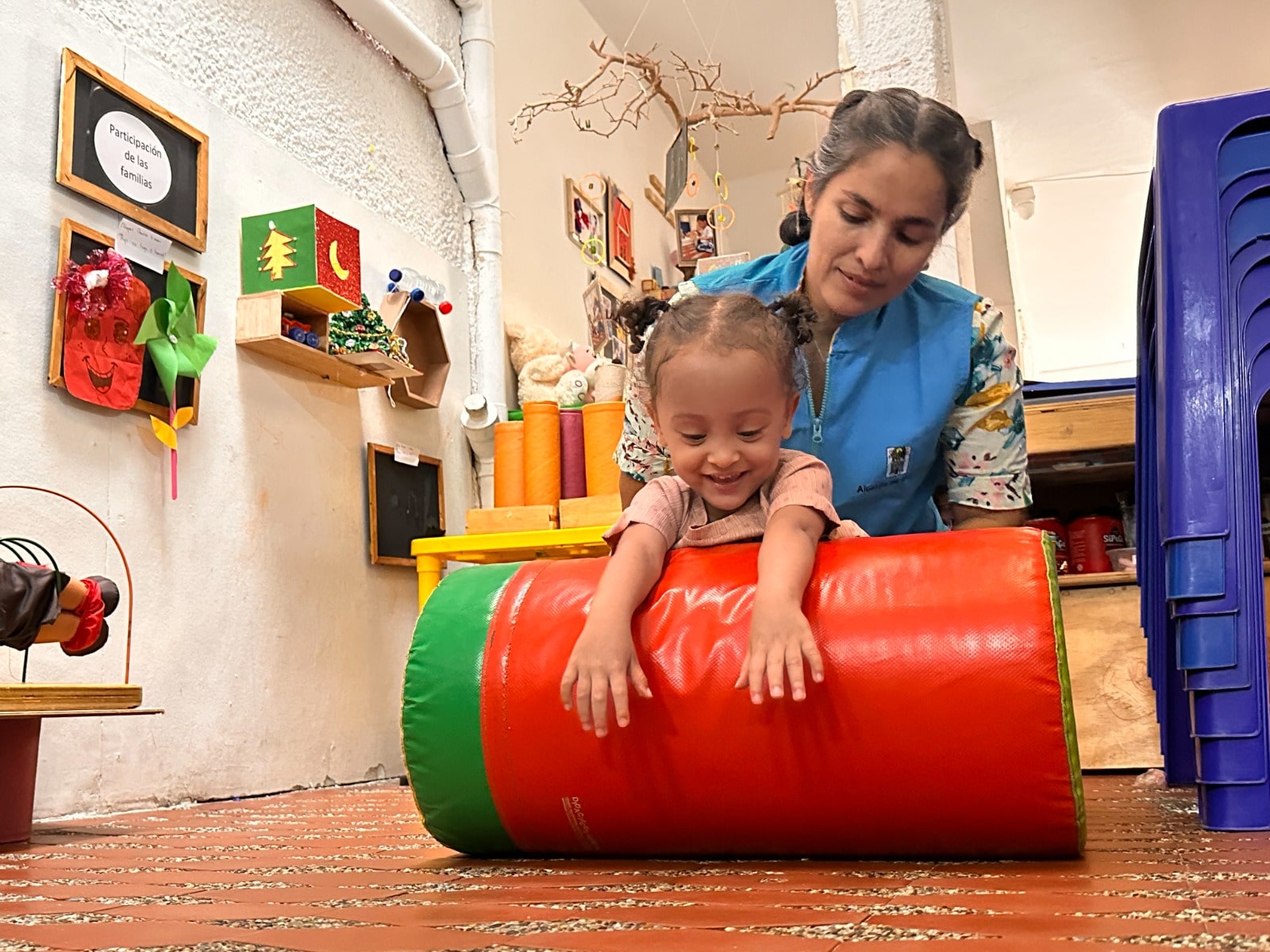 Buen Comienzo fortaleció la atención integral para las niñas y los niños de Medellín en 2024