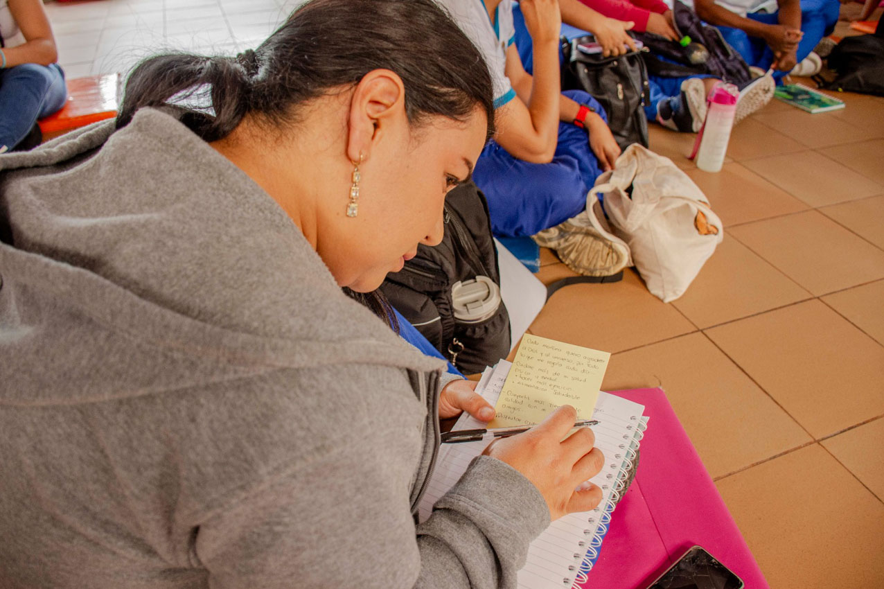 Bienestar de más de 2.000 agentes educativas Imagen Buen Comienzo vela por el bienestar de más de 2.000 agentes educativas (5)