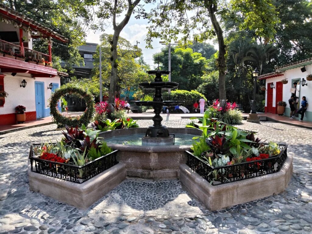 Pueblito Paisa