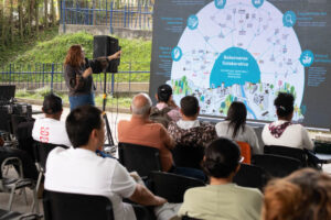 Imagen de charla sobre el POT