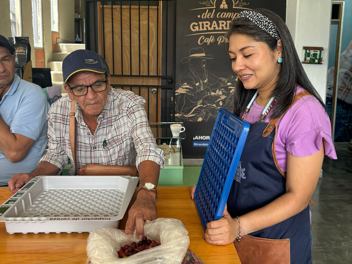 Imagen productores agropecuarios en los corregimientos (4)