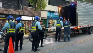 Imagen de controles viales en Manrique