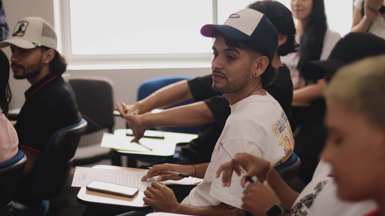 Imagen jóvenes de Parceros recibieron becas de manutención (1)