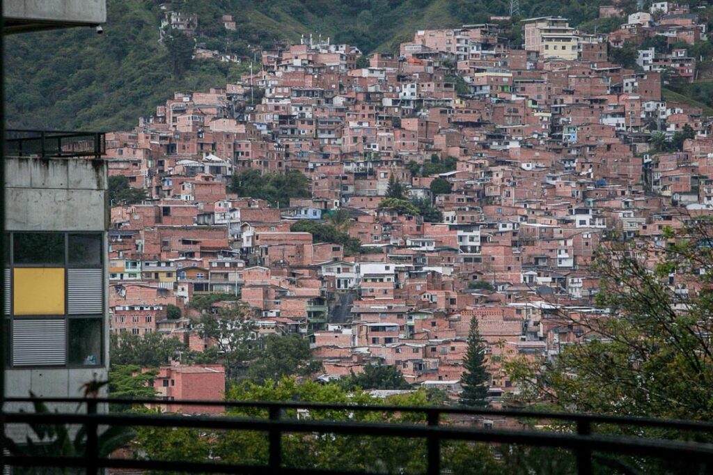 Imagen Medellín ordena su crecimiento para reducir riesgos foto 4