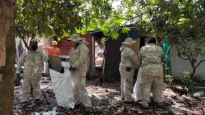 Imagen Operativo en La Escombrera desmonte construcciones ilegales (1)