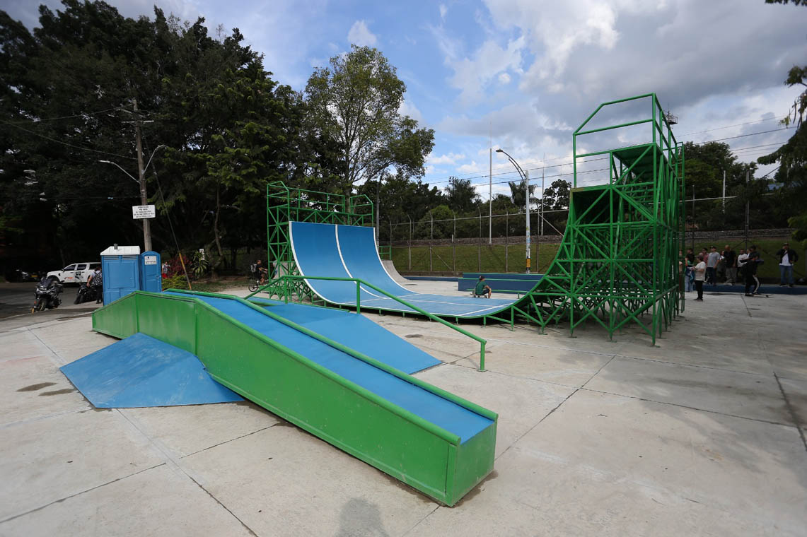 Imagen de una pista de skate restaurada