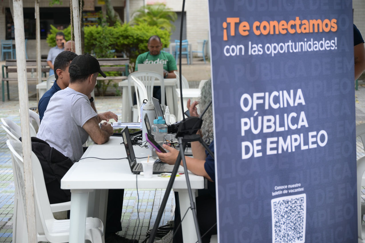 Imagen Feria de empleo en Medellín (3)