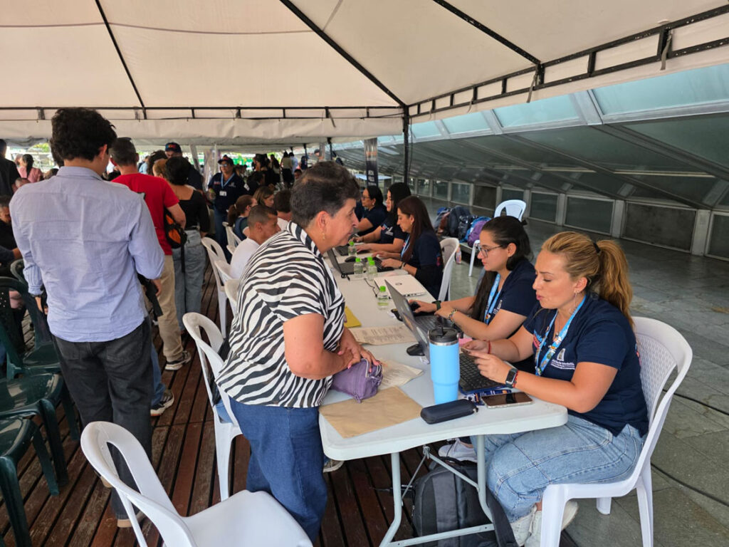 Imagen Feria de empleo en Medellín (6)