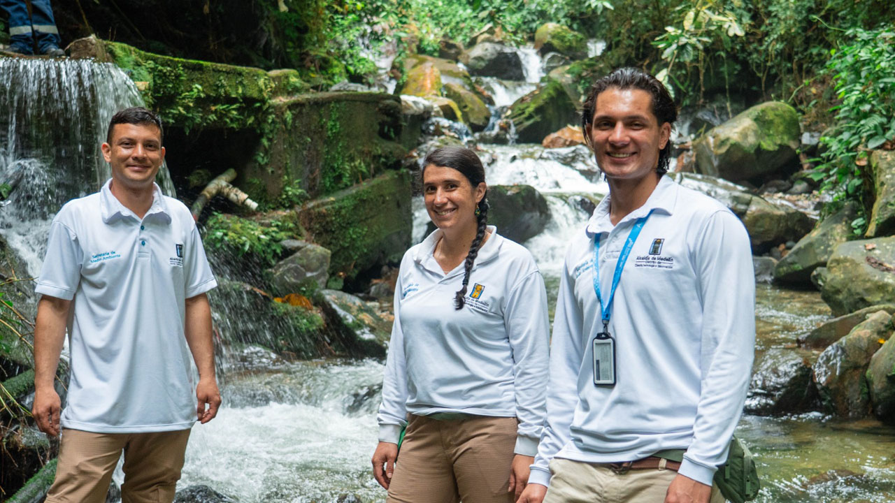 Imagen Medellín refuerza las acciones para proteger cerros, quebradas y bosques (6)