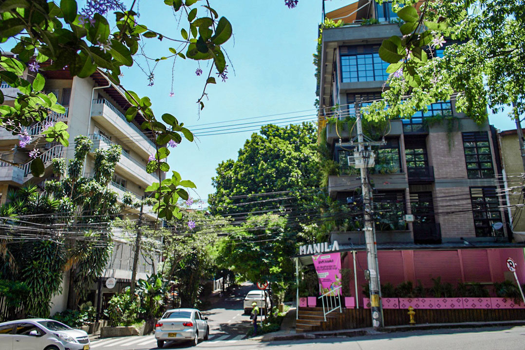 Imagen de calle del barrio Manila El Poblado