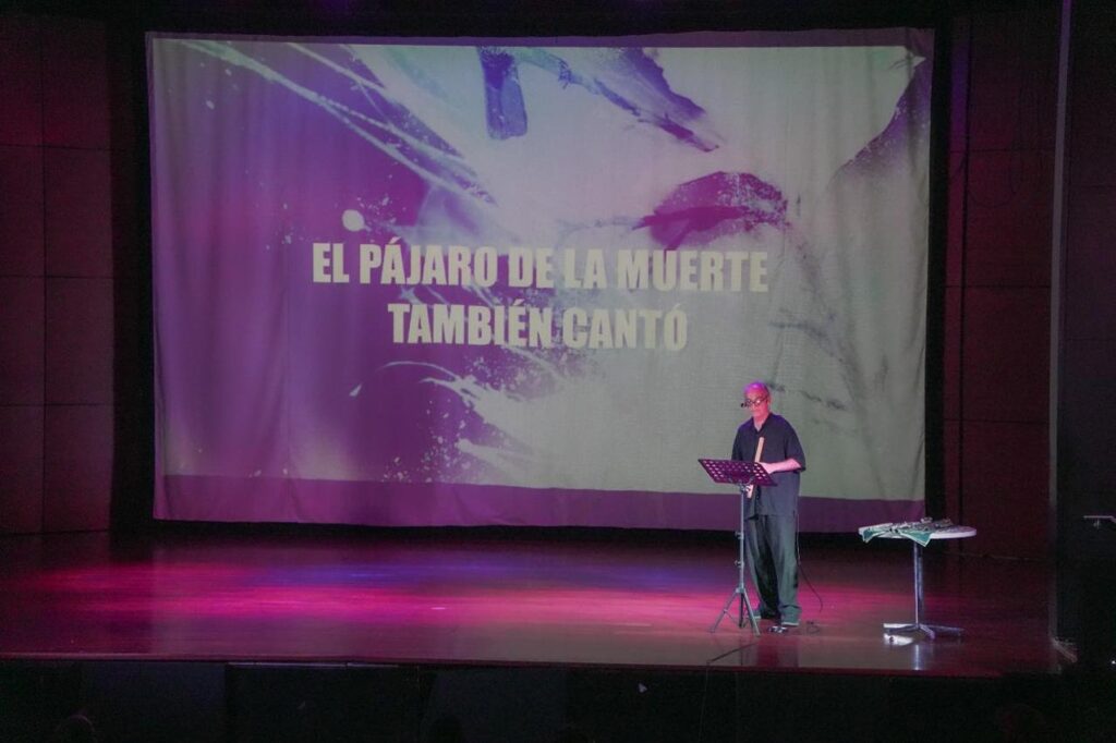 Alejandro Lavanderos, multiflautista extranjero