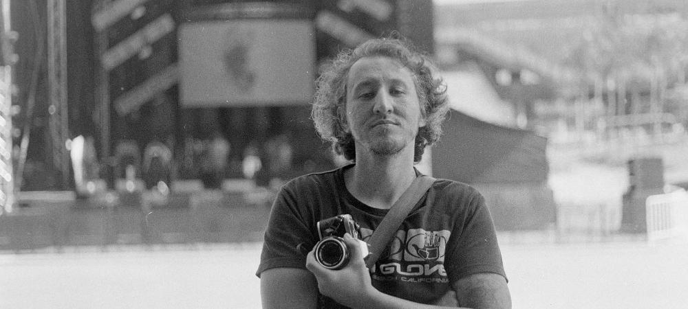 70 fotógrafos registrarán la cotidianidad de Plaza Botero con cámaras análogas 