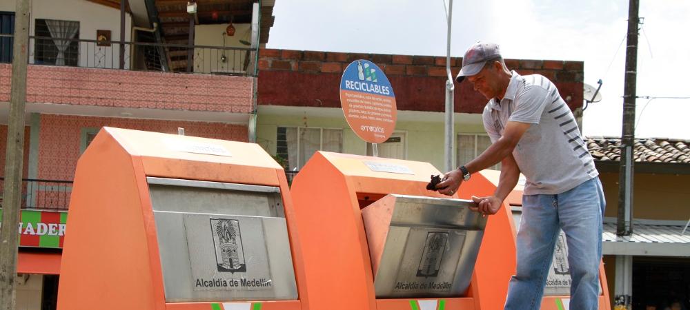 Medellín celebra alianza internacional para encontrar iniciativas de economía circular para los residuos sólidos