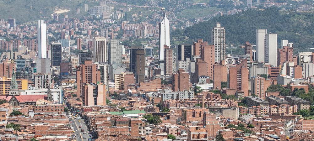 Medellín es reconocida como “Nodo de Resiliencia” por su política frente a riesgos climáticos y de desastres