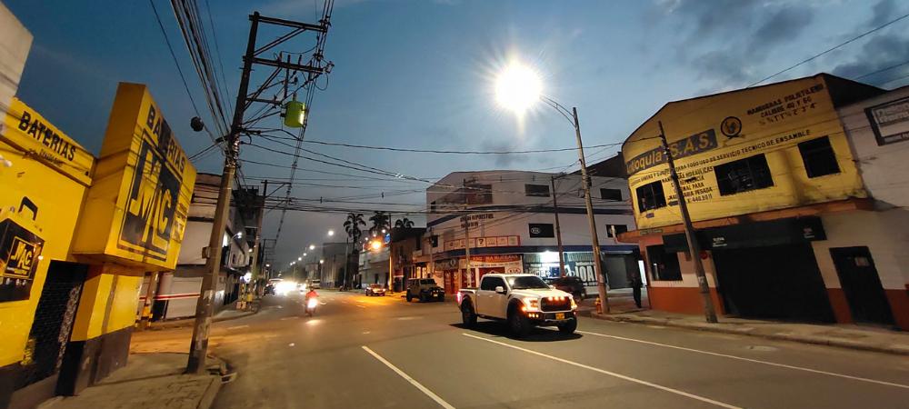 5.264 puntos con luz tipo LED llevarán mejor iluminación y seguridad al Centro de Medellín