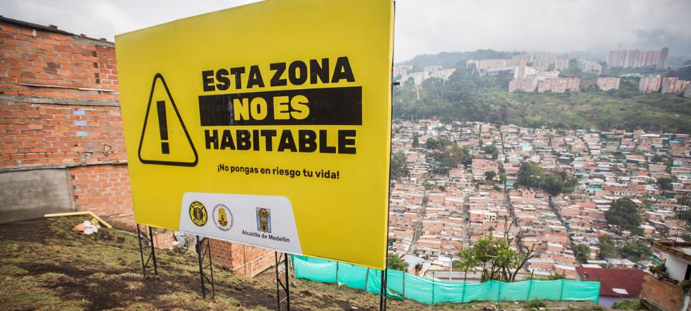 9.700 habitantes del barrio Olaya Herrera, en Robledo, se benefician con obra de mitigación entregada por la Alcaldía de Medellín