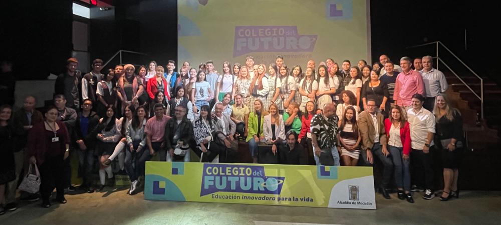 48.420 alumnos se beneficiarán con el proyecto “Colegio del Futuro”, un nuevo hito en la educación de Medellín